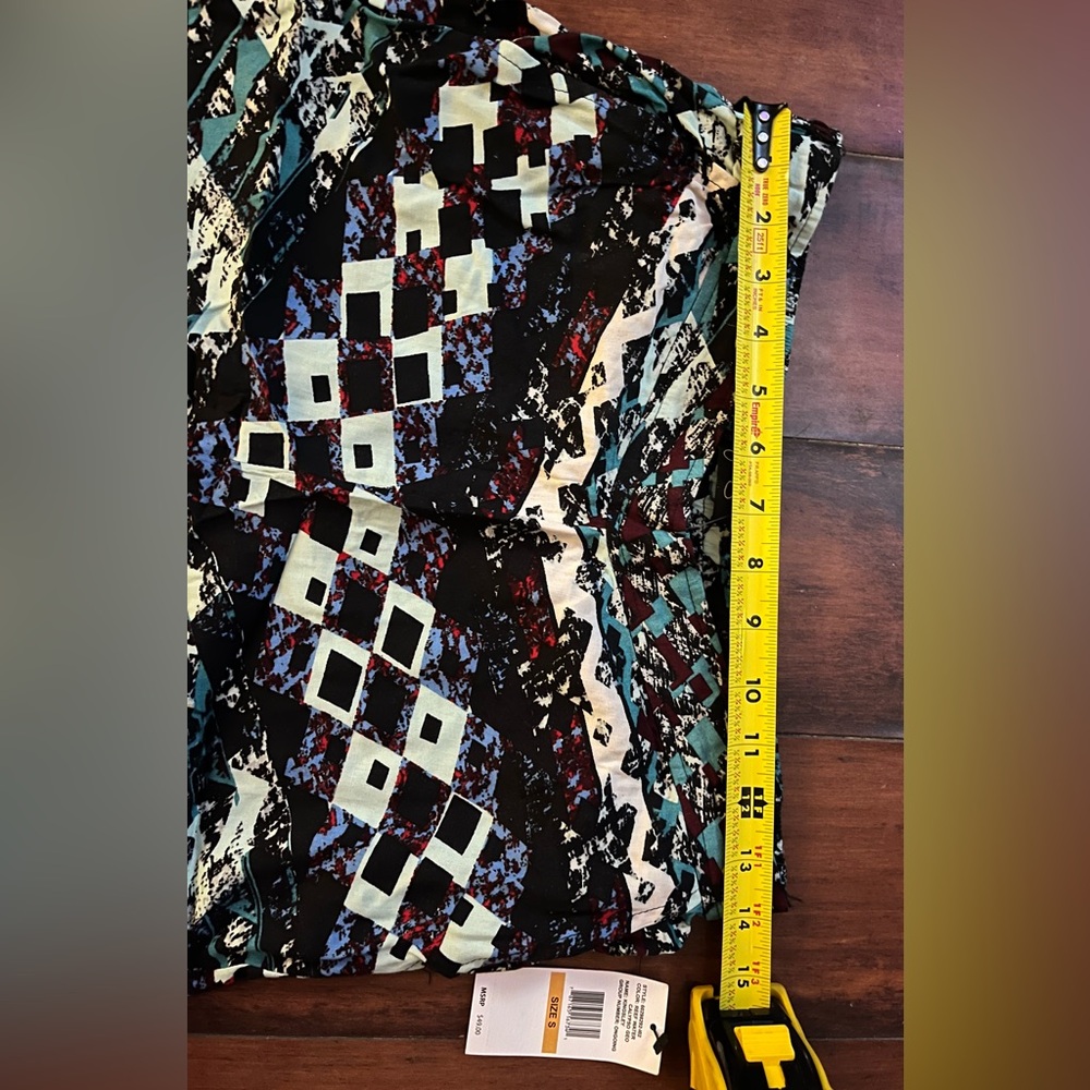 Multicolor Patterned Flared Pants - Picture 3 of 3